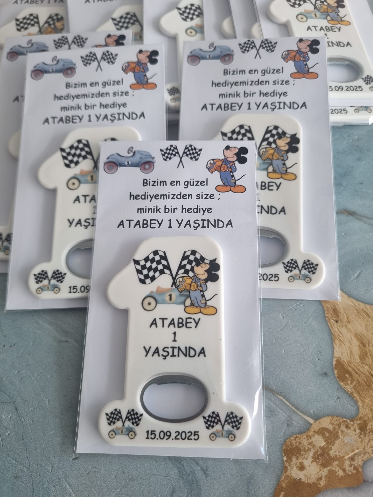 1 Rakam Mickey Desen Açacaklı Magnet KARTLI